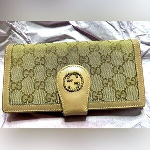 Gucci Wallet